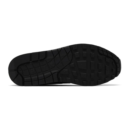 NK Air Max 1 x Supreme 87 SP Black White
