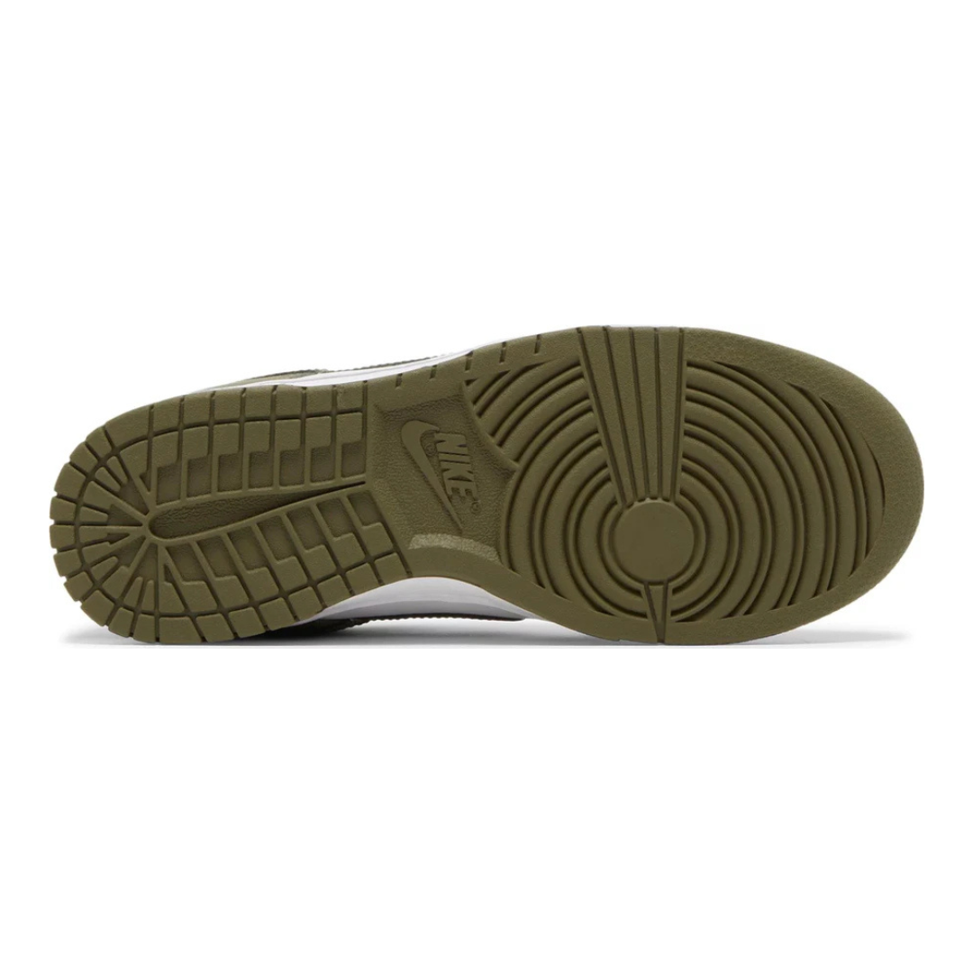 NK Dunk Low Medium Olive