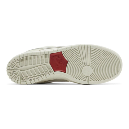 NK Dunk Low SB City of Love Light Bone