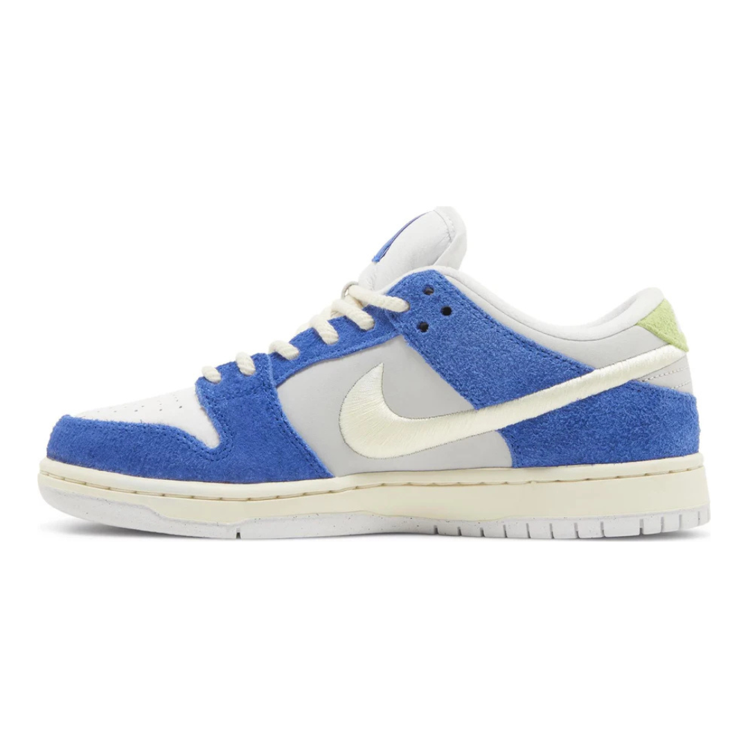 NK Dunk Low SB Fly Streetwear