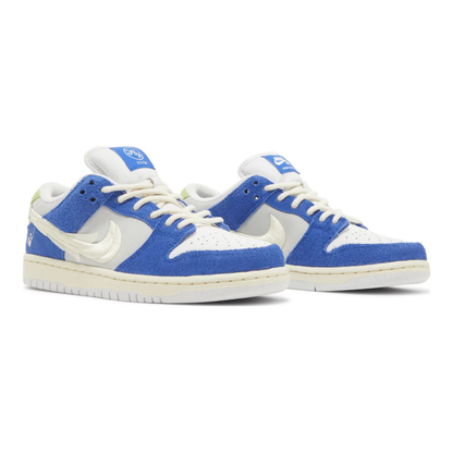 NK Dunk Low SB Fly Streetwear