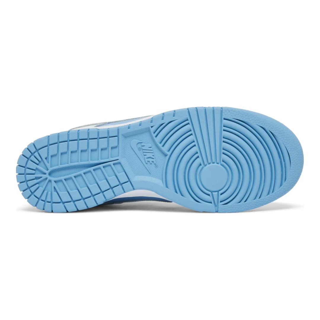 NK Dunk Low Reverse UNC